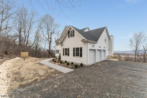 51 Staats Road Bethlehem NJ 08804