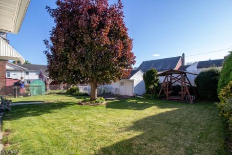226 S 5th Avenue Manville NJ 08835