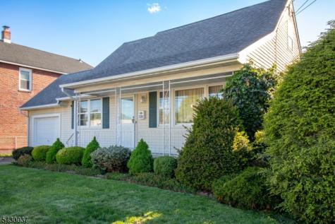 226 S 5th Avenue Manville NJ 08835