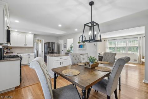 16 Meadow Lane Mansfield NJ 07840