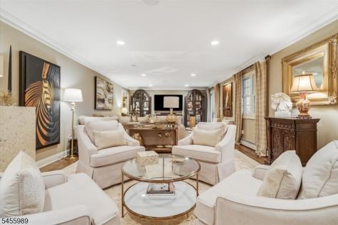 6 Hickory Drive Chester NJ 07930