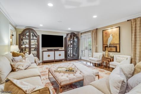 6 Hickory Drive Chester NJ 07930