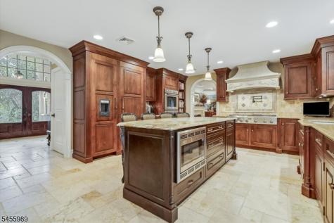 6 Hickory Drive Chester NJ 07930