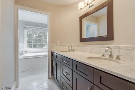 6 Hickory Drive Chester NJ 07930