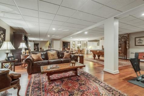 6 Hickory Drive Chester NJ 07930