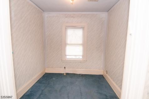 45 Summit Road Elizabeth NJ 07208