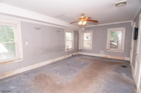 45 Summit Road Elizabeth NJ 07208