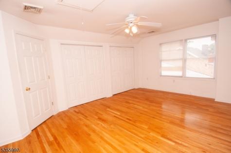 45 Summit Road Elizabeth NJ 07208