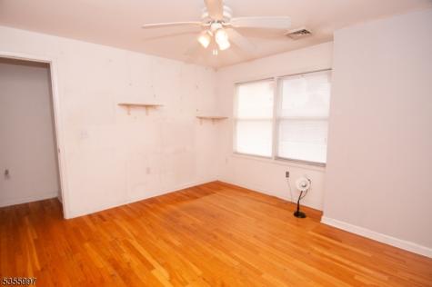 45 Summit Road Elizabeth NJ 07208