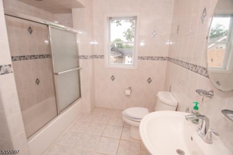 45 Summit Road Elizabeth NJ 07208