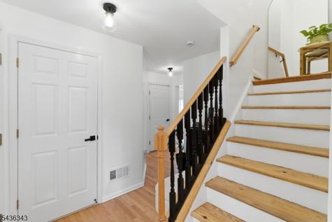 1436 Pleasant Valley Way West Orange NJ 07052