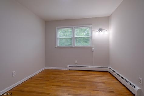 69 Monmouth Avenue Edison NJ 08820