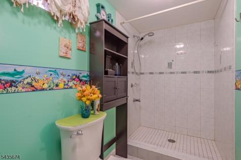 69 Monmouth Avenue Edison NJ 08820