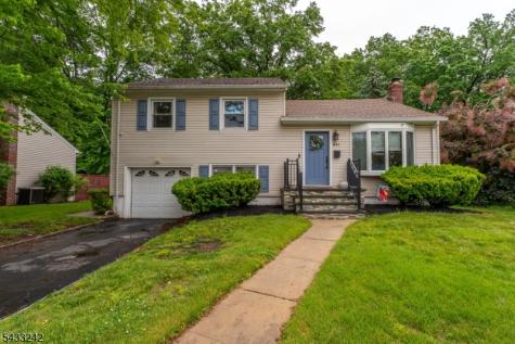 841 Colonial Arms Road Union NJ 07083