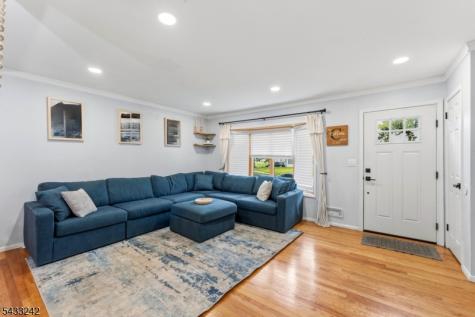 841 Colonial Arms Road Union NJ 07083