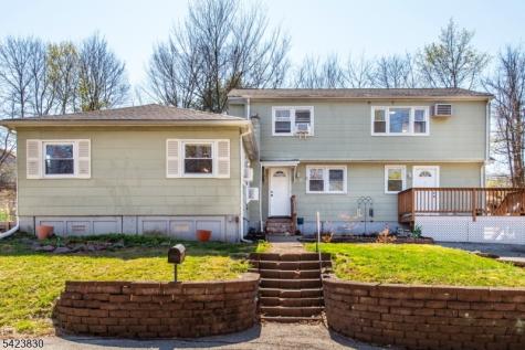 78 Overlook Road West Milford NJ 07480