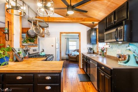 78 Overlook Road West Milford NJ 07480