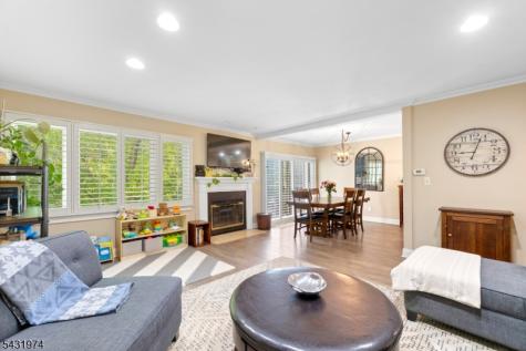 1357 Stephanie Drive North Caldwell NJ 07006