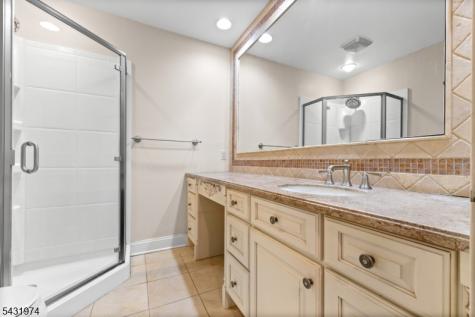 1357 Stephanie Drive North Caldwell NJ 07006