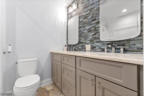 1357 Stephanie Drive North Caldwell NJ 07006