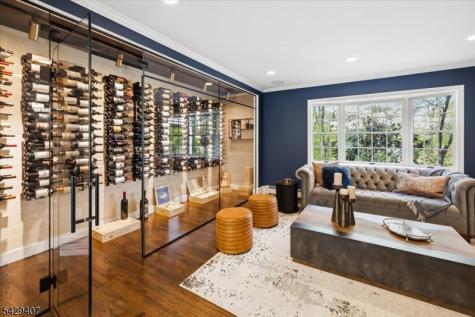 327 Woodside Avenue Franklin Lakes NJ 07417