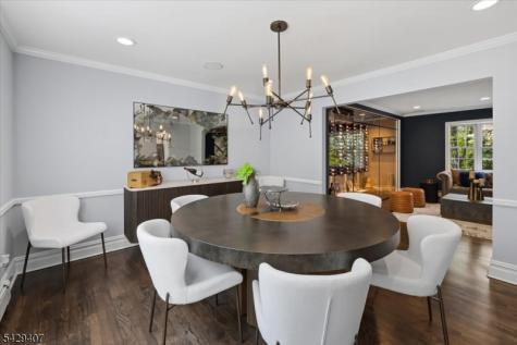327 Woodside Avenue Franklin Lakes NJ 07417