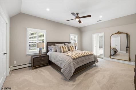 327 Woodside Avenue Franklin Lakes NJ 07417