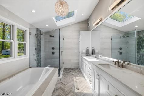 327 Woodside Avenue Franklin Lakes NJ 07417
