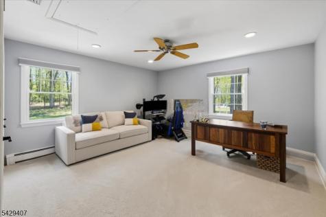 327 Woodside Avenue Franklin Lakes NJ 07417