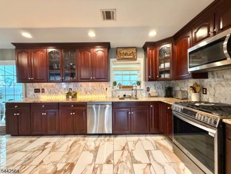 525 Quinton Avenue Kenilworth NJ 07033