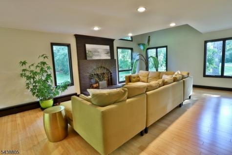 4 Deerwood Drive Union NJ 08809