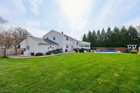 24 Regent Place Berkeley Heights NJ 07922