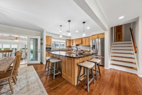 24 Regent Place Berkeley Heights NJ 07922