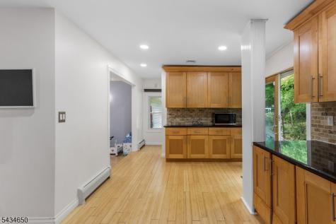 596 Terhune Drive Wayne NJ 07470