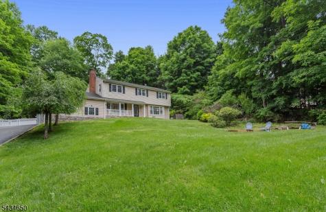 596 Terhune Drive Wayne NJ 07470