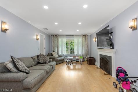 596 Terhune Drive Wayne NJ 07470