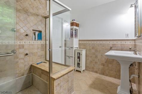 596 Terhune Drive Wayne NJ 07470