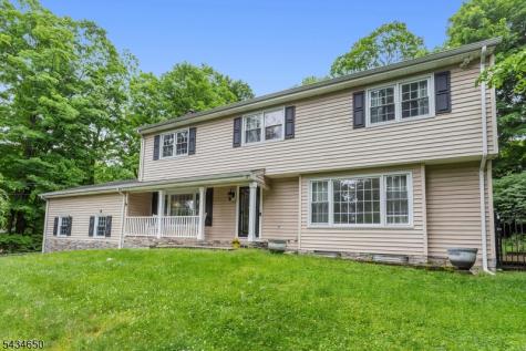 596 Terhune Drive Wayne NJ 07470