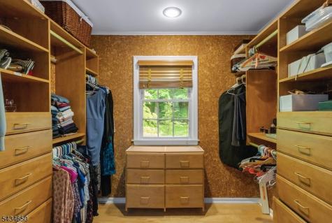 596 Terhune Drive Wayne NJ 07470