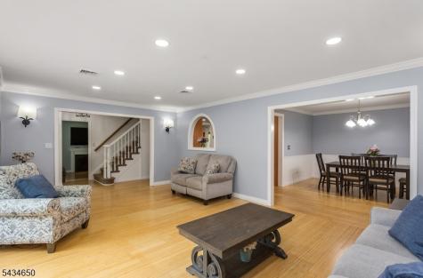 596 Terhune Drive Wayne NJ 07470
