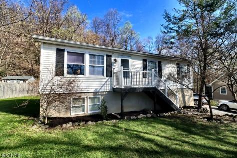 32 Panorama Drive Vernon NJ 07461