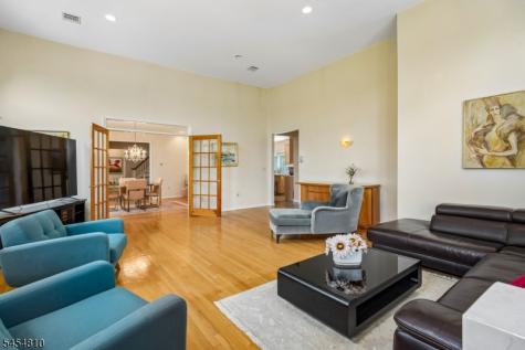 24 Emerson Road Parsippany-troy Hills NJ 07950