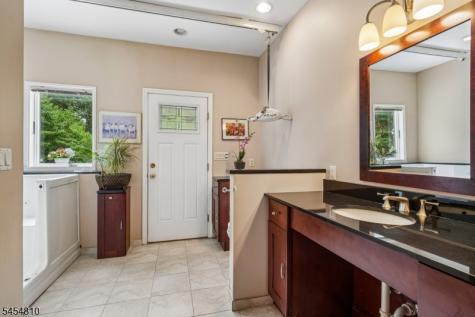24 Emerson Road Parsippany-troy Hills NJ 07950