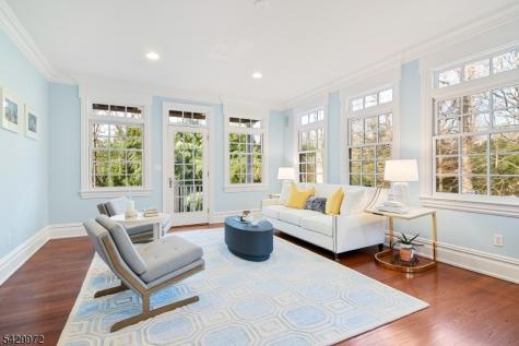 9 Bishops Lane Millburn NJ 07078