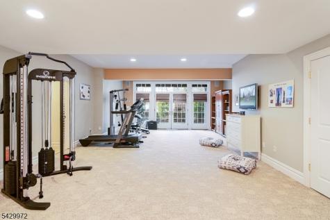 9 Bishops Lane Millburn NJ 07078