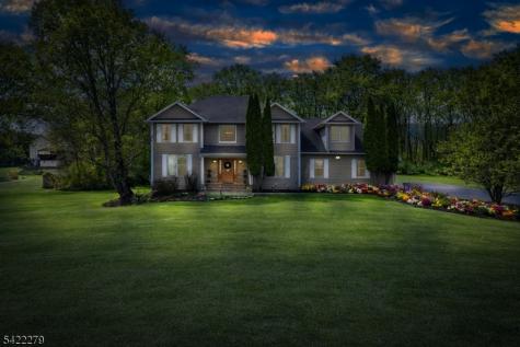 4 Pueblo Trail Vernon NJ 07462