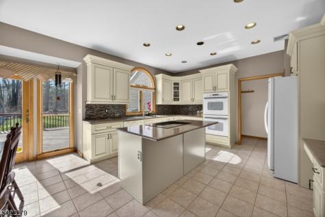 4 Pueblo Trail Vernon NJ 07462