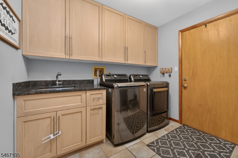 4 Craig Road Readington NJ 08853