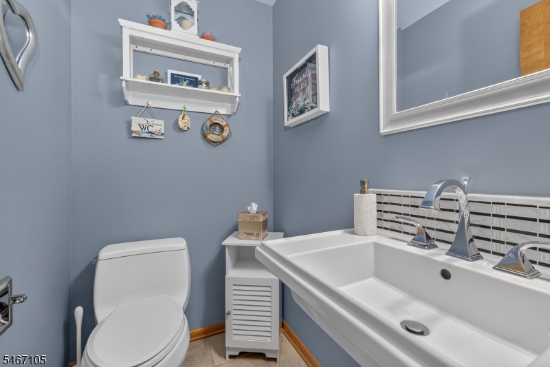 4 Craig Road Readington NJ 08853