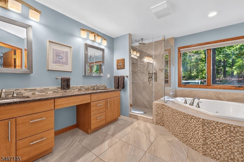 4 Craig Road Readington NJ 08853